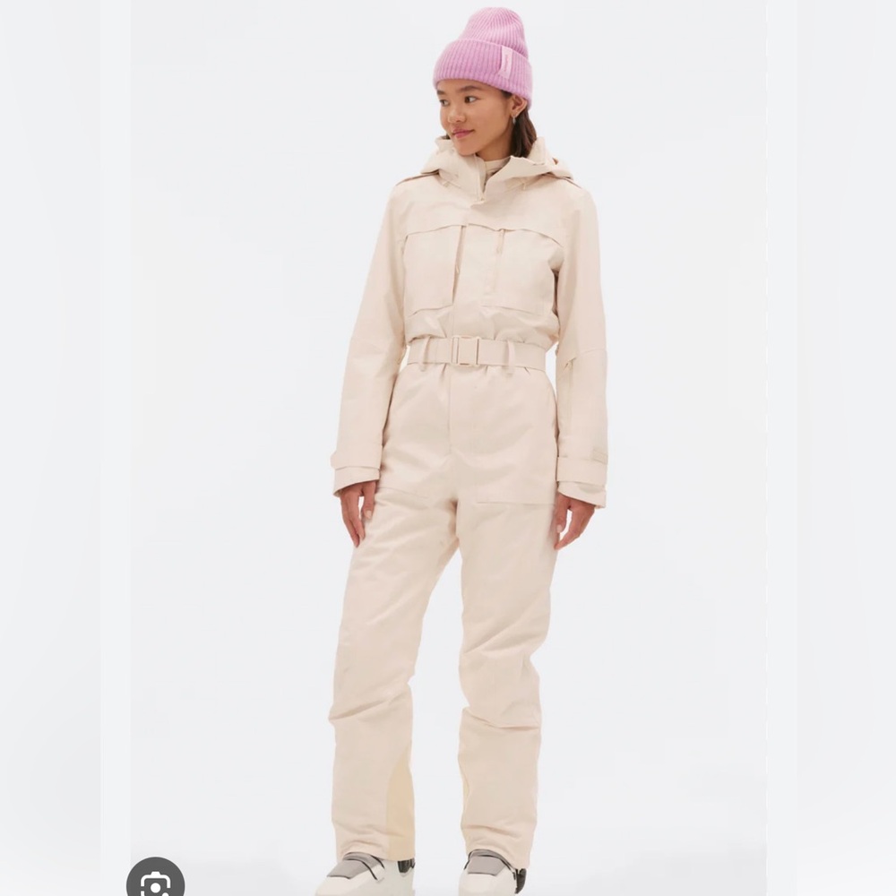 Halfdays Murphy Ski Suit Oat Milk Size Medium New with Tags